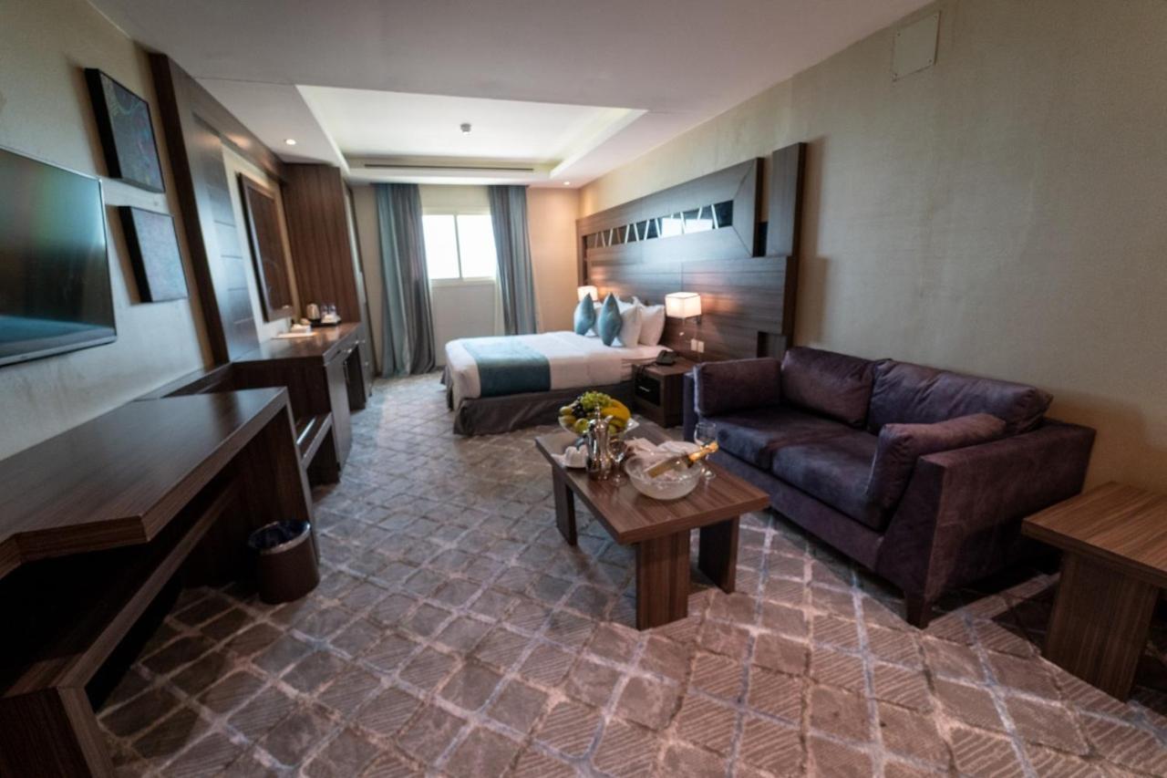 Continent Sumou Hotel Al-Chubar Zewnętrze zdjęcie