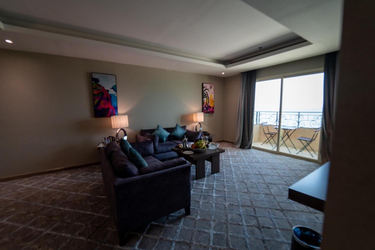 Continent Sumou Hotel Al-Chubar Zewnętrze zdjęcie