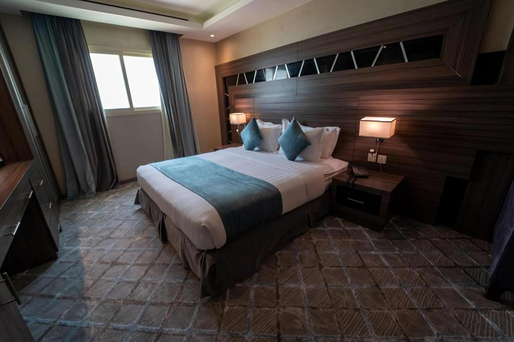 Continent Sumou Hotel Al-Chubar Zewnętrze zdjęcie