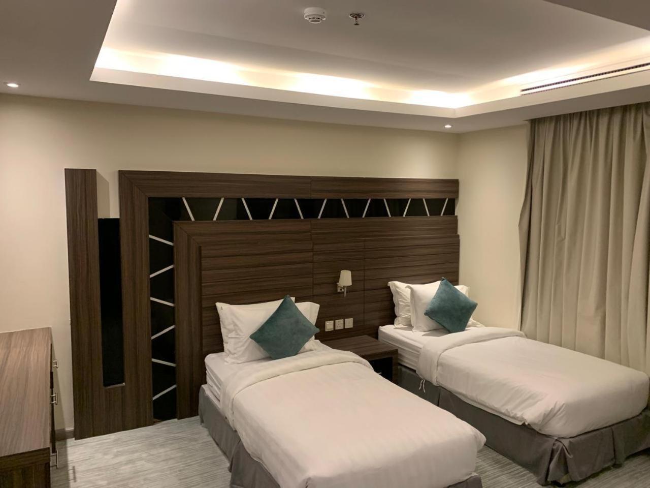 Continent Sumou Hotel Al-Chubar Zewnętrze zdjęcie