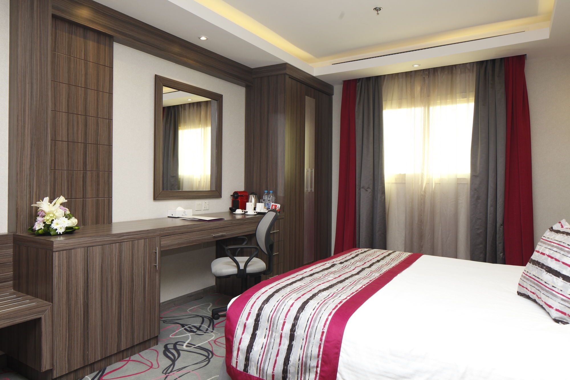 Continent Sumou Hotel Al-Chubar Zewnętrze zdjęcie